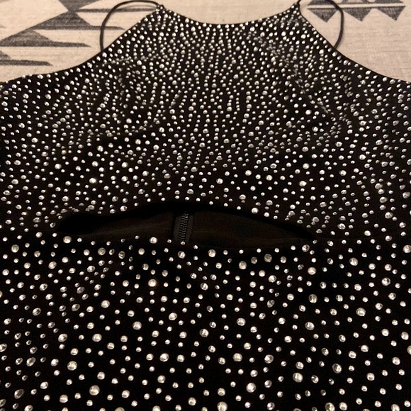 NWT Alice & Olivia Black Embellished Cut-Out Dress - Picture 3 of 4